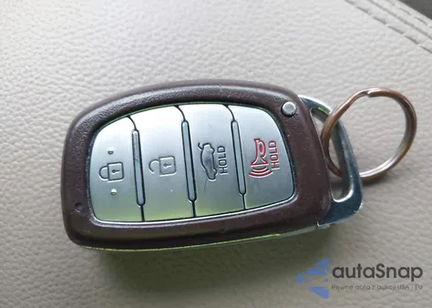 2017 Hyundai Elantra Se/Value/Limited z USA, uszkodzony, nr VIN 5NPD84LF3HH041500